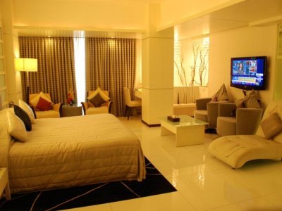 Hotel Peninsula Grand