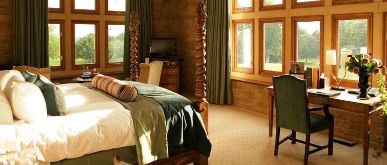 Hotel South Lodge
