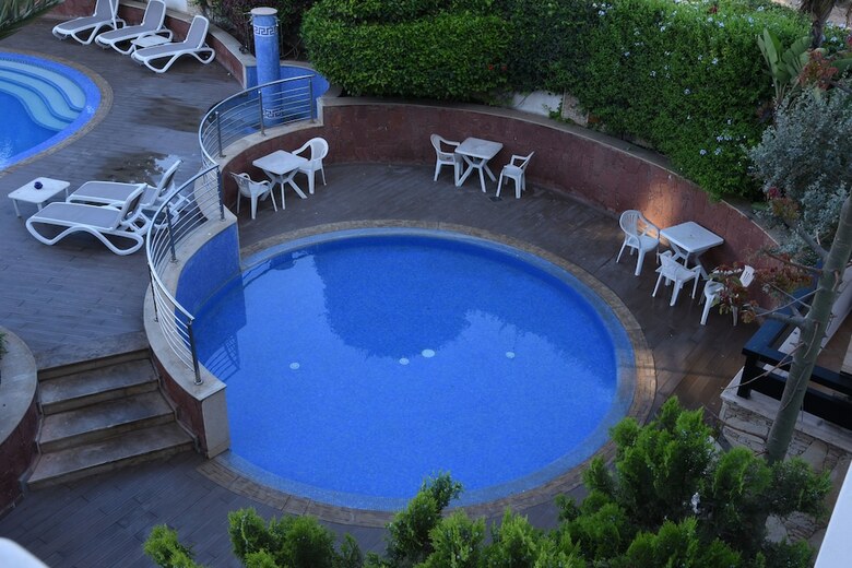 Hotel Golden Beach