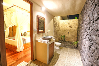 Hotel Bhanuswari Resort & Spa