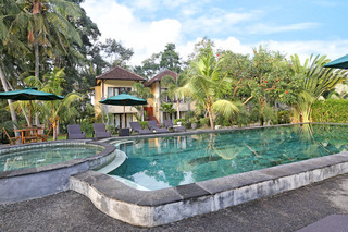 Hotel Bhanuswari Resort & Spa