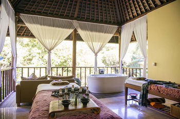 Hotel Komaneka At Bisma