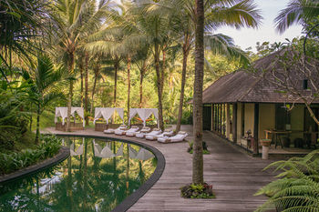 Hotel Komaneka At Bisma