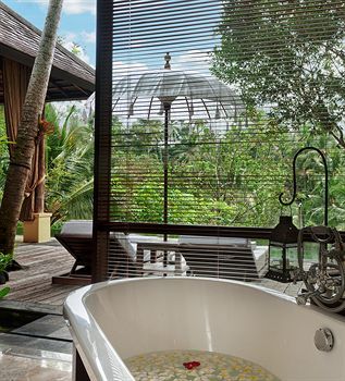 Hotel Komaneka At Bisma