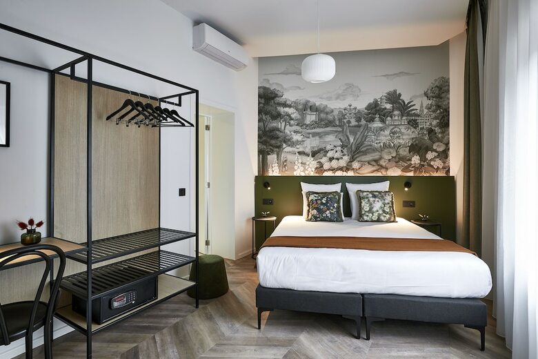 Hotel Floris Ustel Midi