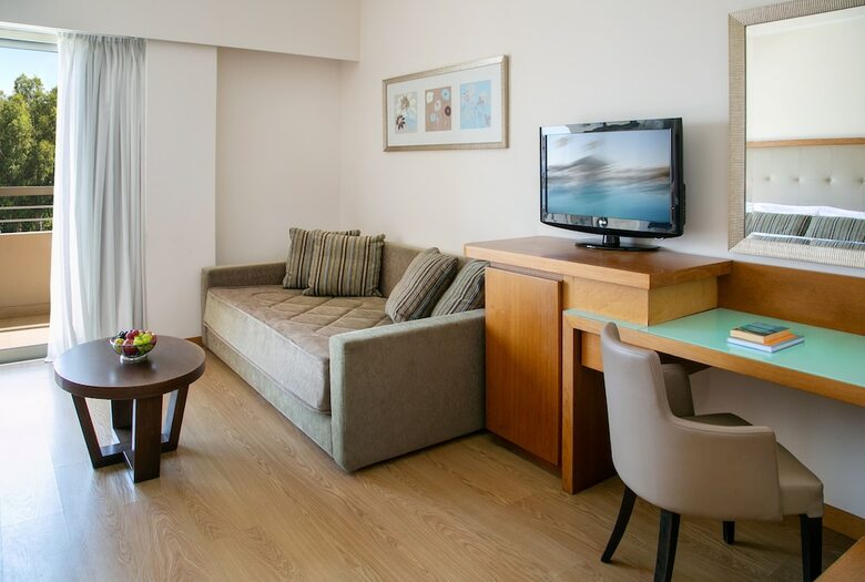 Hotel Atlantica Miramare Beach
