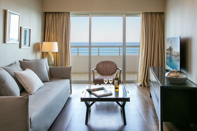 Hotel Atlantica Miramare Beach