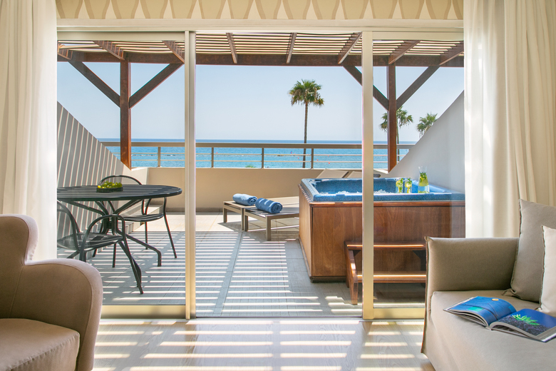 Hotel Atlantica Miramare Beach