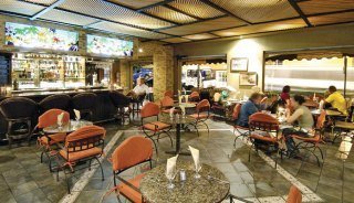 Hotel Clarion Amon Plaza