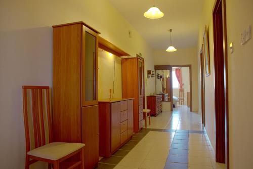 Large St Julians Apartment