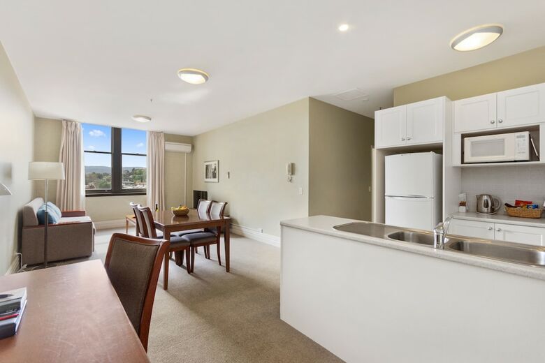 Hotel Quest Launceston