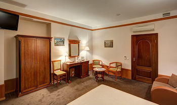 Hotel Kristoff