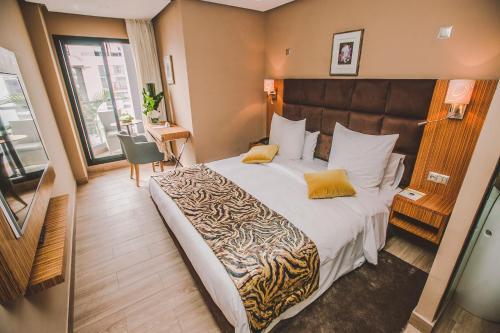 Down Town Hotel By Business & Leisure Hotels