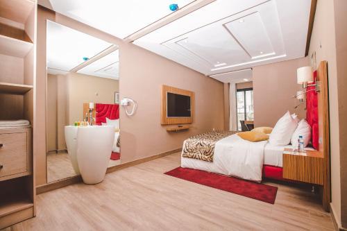 Down Town Hotel By Business & Leisure Hotels