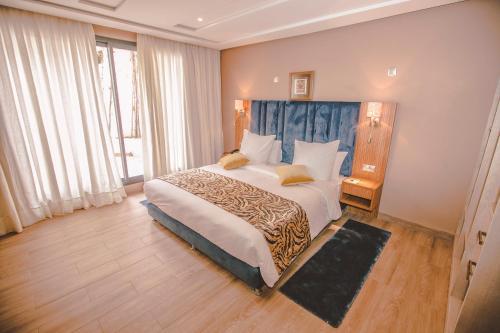Down Town Hotel By Business & Leisure Hotels