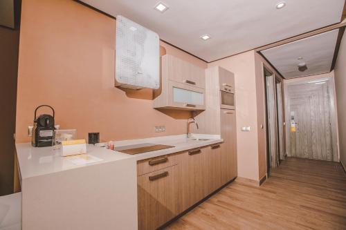 Down Town Hotel By Business & Leisure Hotels