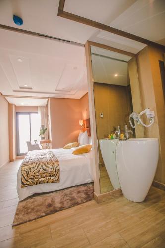 Down Town Hotel By Business & Leisure Hotels