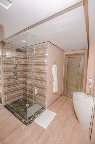 Down Town Hotel By Business & Leisure Hotels