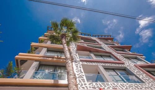 Down Town Hotel By Business & Leisure Hotels