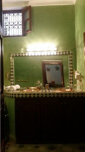 Riad Dar Skalli & Spa