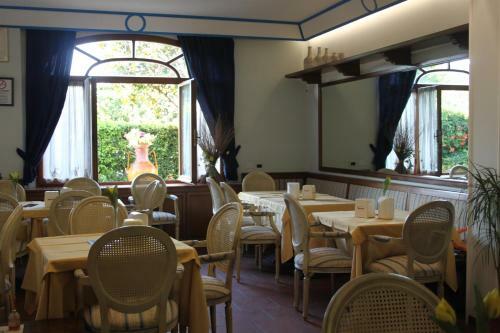 Hotel Girasole