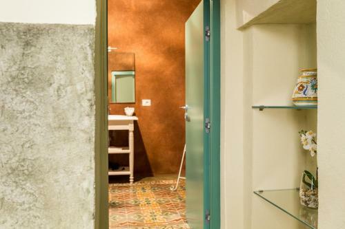 B&B Minerva