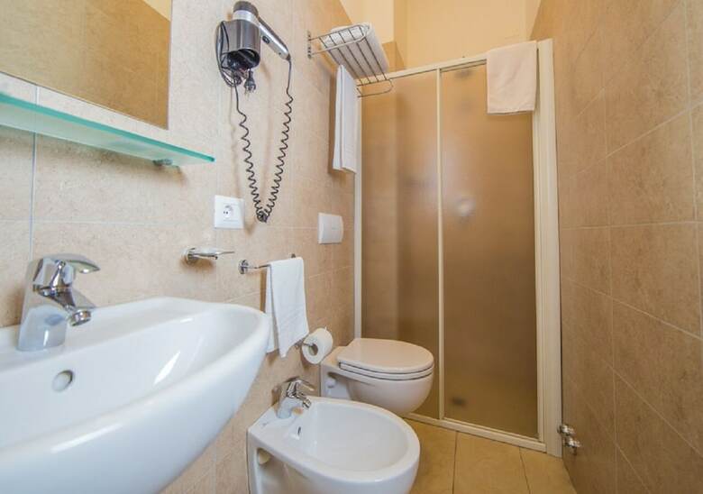 Mediterraneo Hotel & Suites