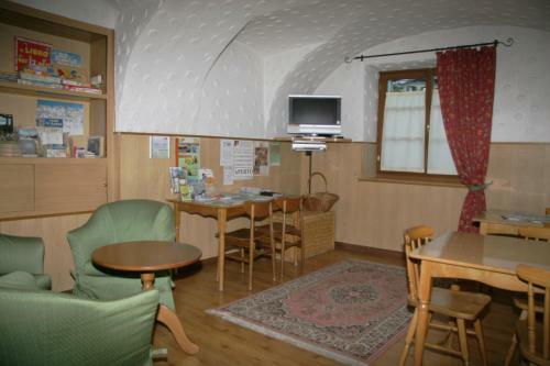 Hotel Albergo Garn� Cavento