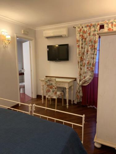 Hostal Dimora Caracciolo