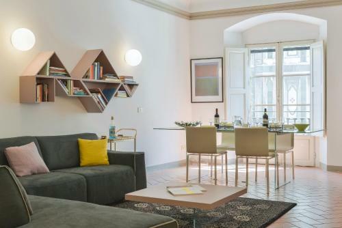 Artemisia Halldis Apartment