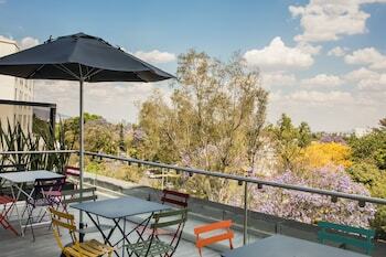 Hotel One Guadalajara Expo