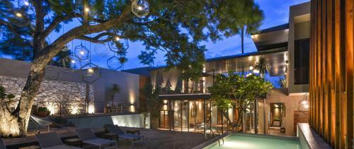Hotel Criol