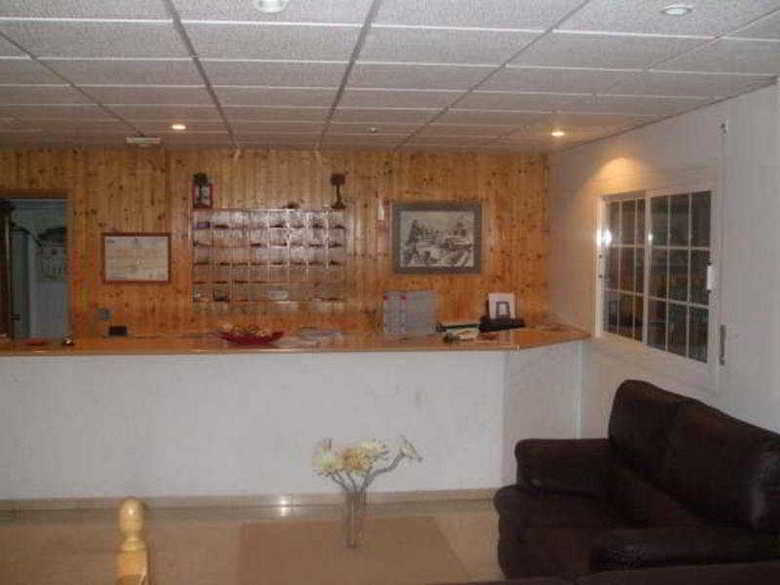 Hotel Pe�a De Los Halcones(.)