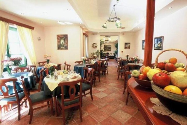 Hotel Apollon
