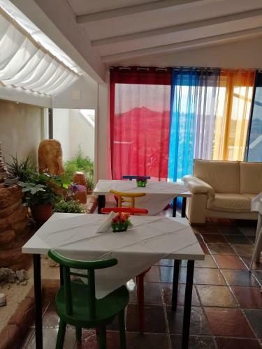 Borgo Manfria B&B