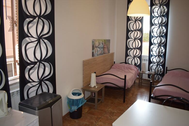 Hostal Rose Santamaria Residence