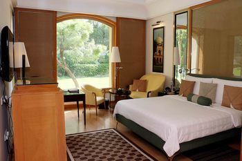 Hotel Trident