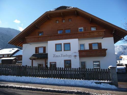 Apartments Ferdigg