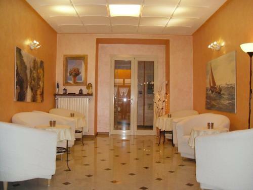 Hotel Avogadro
