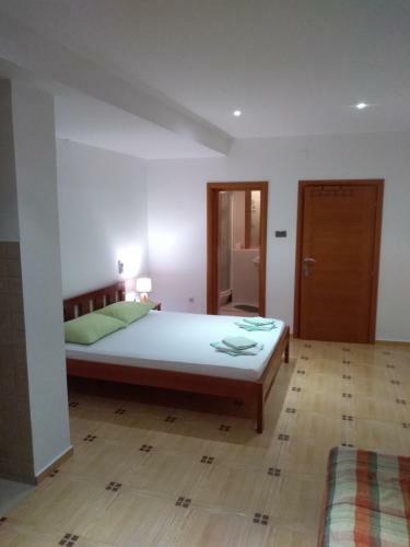 Apartments Villa ?u?uk