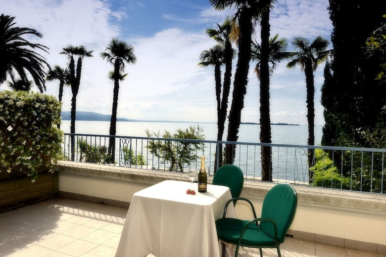 Hotel Monte Baldo E Villa Acquarone