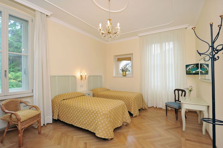 Hotel Monte Baldo E Villa Acquarone