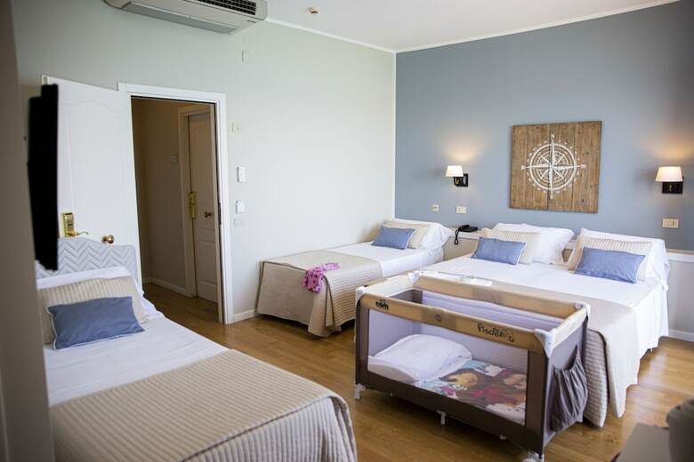 Hotel Punta Nord Est