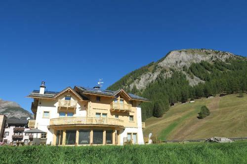Ecohotel B&B Chalet Des Alpes Livigno
