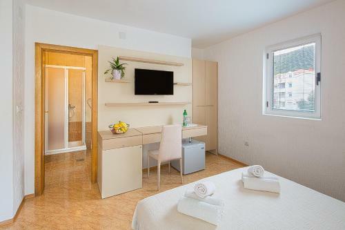 Hostal Budva Inn Guest House