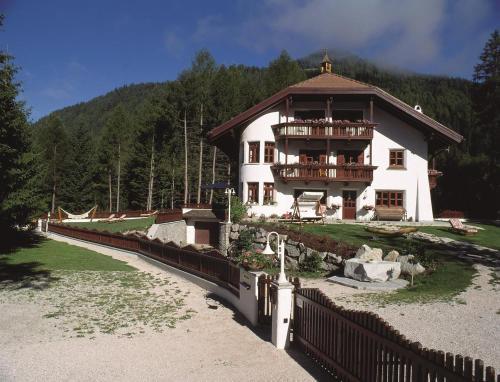 Apartamento Im Wei�en Schl�ssl Friedemann