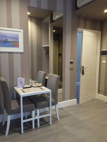 Hostal 29 Venti Luxury
