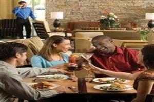Hotel Cambria Suites