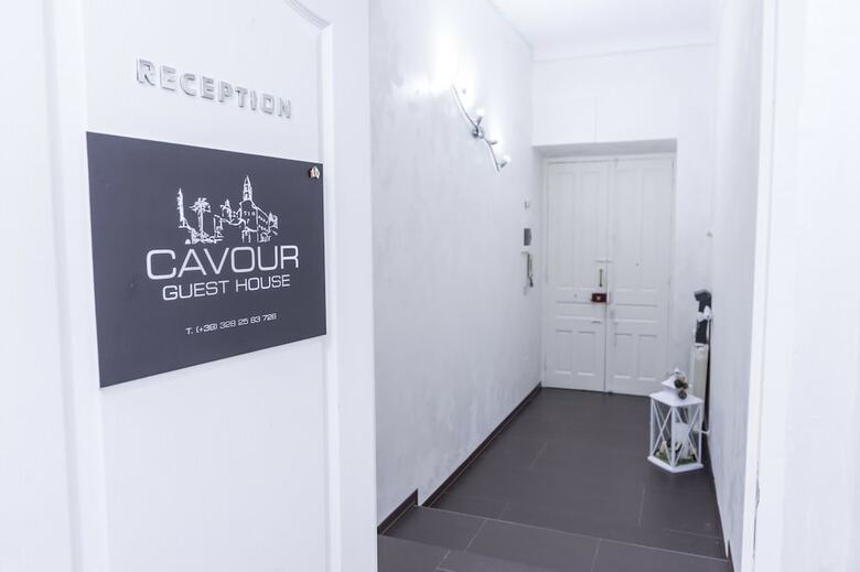 Hostal Cavour Guest House