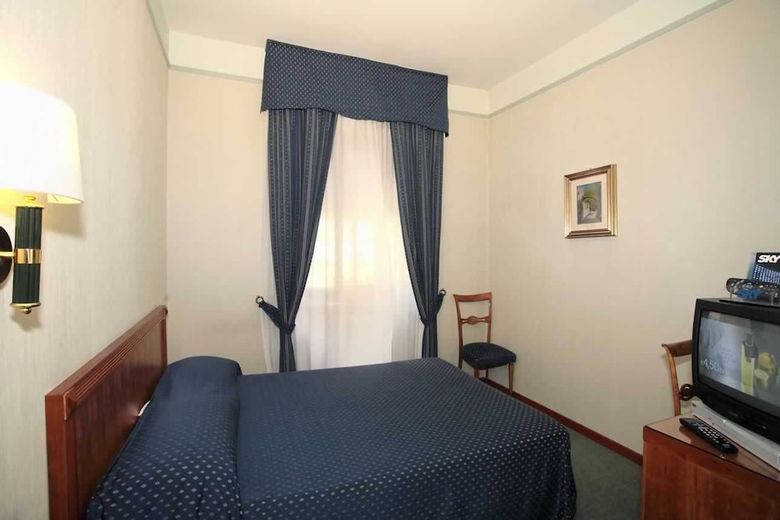 Hotel De Paris